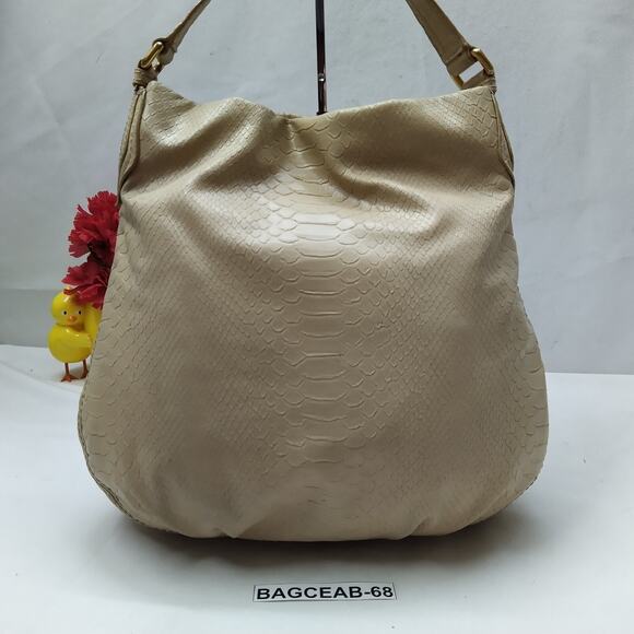 Marc by Marc Jacobs Hillier Beige Leather Snakeskin Embossed Shoulder Bag - Picture 2 of 16